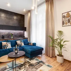  Apartment Luxury Kmochova