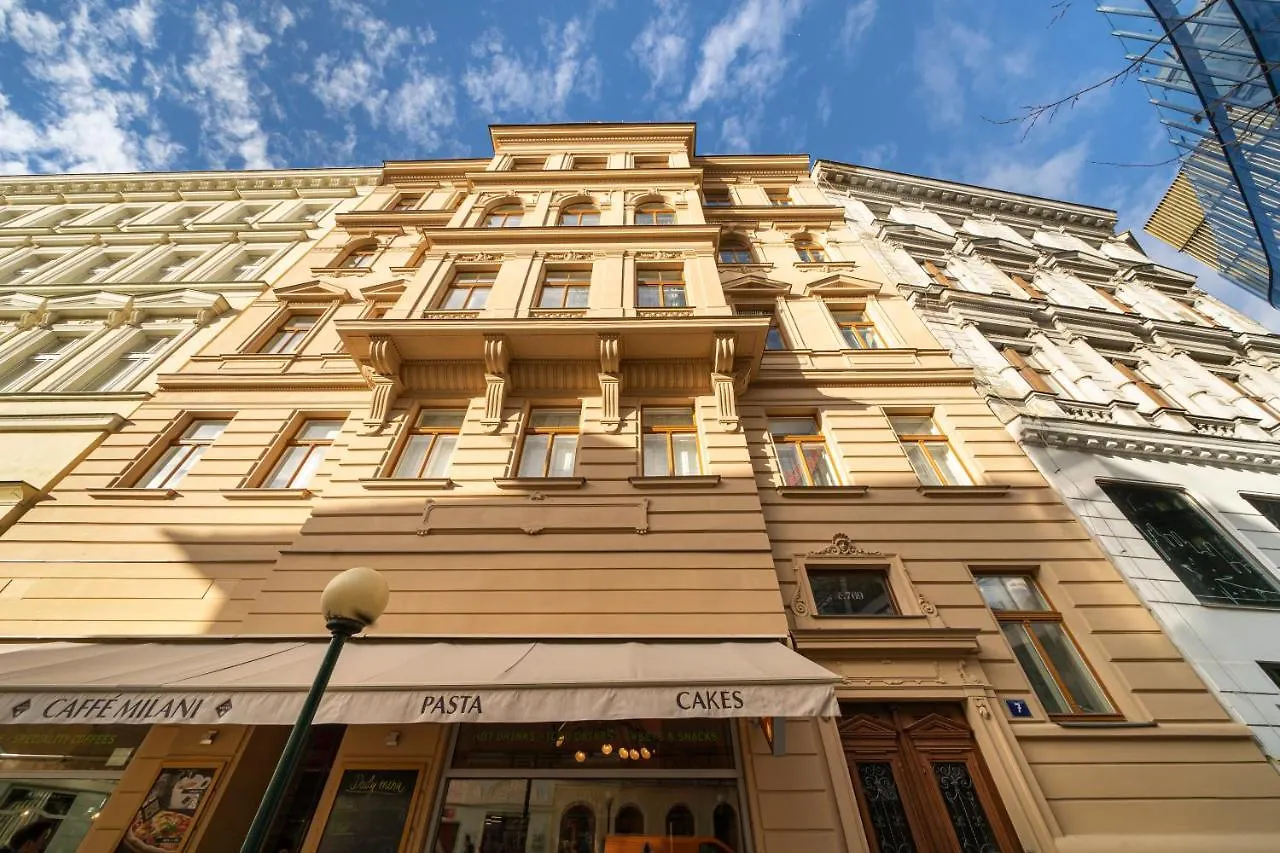 Old Town - Jungmannova Apartments Prag