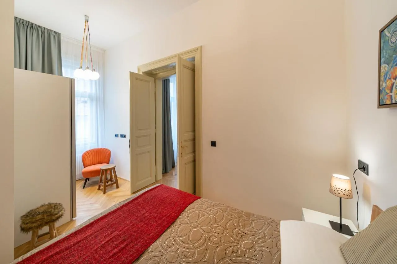 Old Town - Jungmannova Apartments Prag