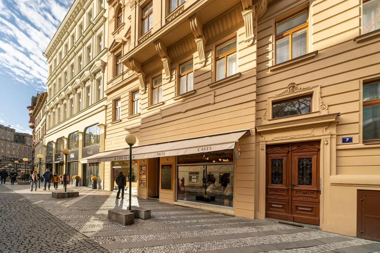 Old Town - Jungmannova Apartments Prag